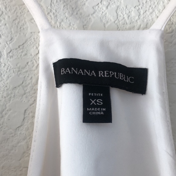 Banana Republic Petite Cream Spaghetti Strap V-Neck Blouse Size XS - Picture 5 of 9